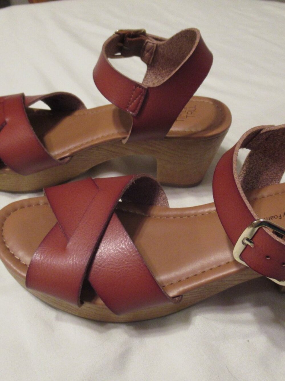 Time and Tru Burnt Orange Sandals - Women's Size 6 - Picture 2 of 4
